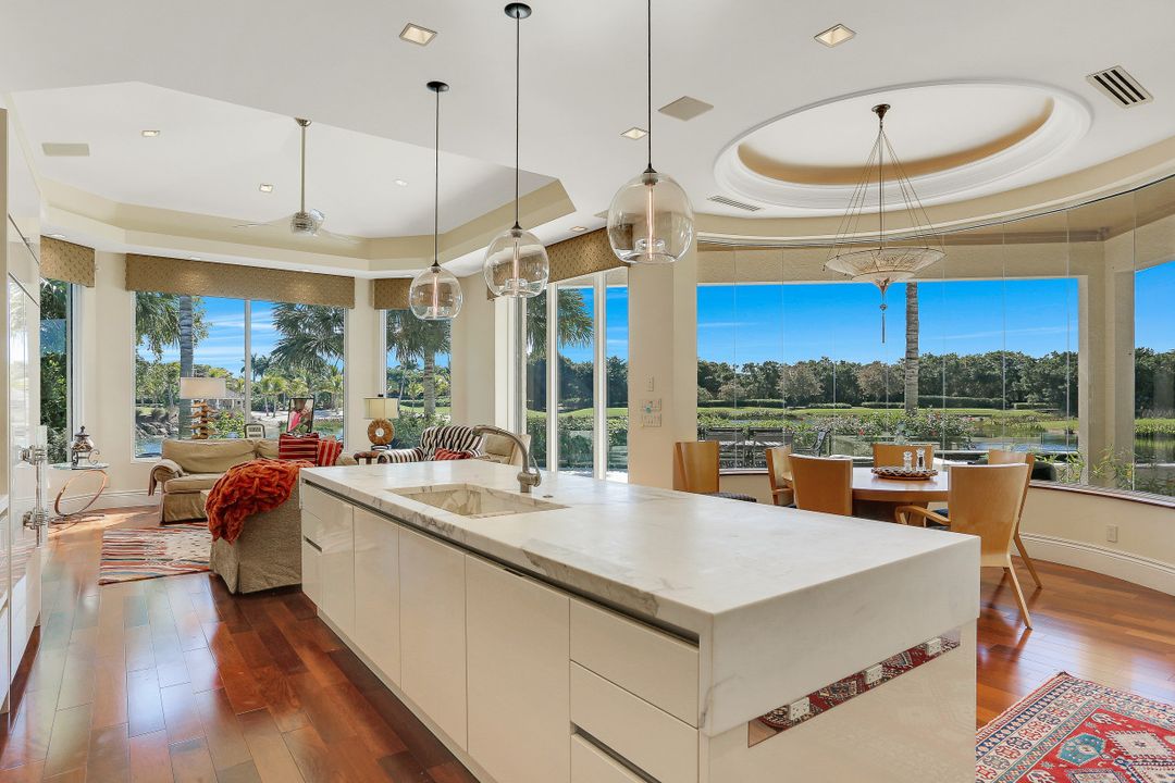 2343 Alexander Palm, Naples, FL 34105