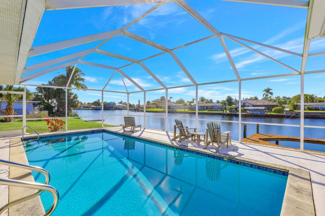 5386 Del Monte Ct, Cape Coral, FL 33904