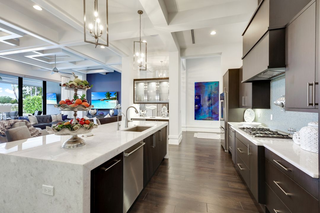 16836 Brightling Way, Naples, FL 34110