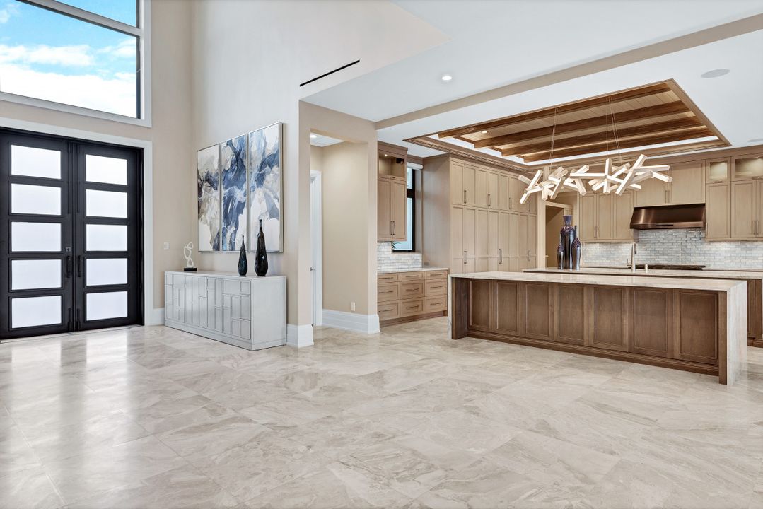 5603 Riverside Dr, Cape Coral, FL 33904