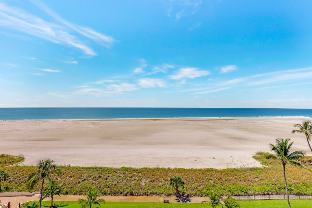 180 Seaview Ct #817, Marco Island, FL 34145