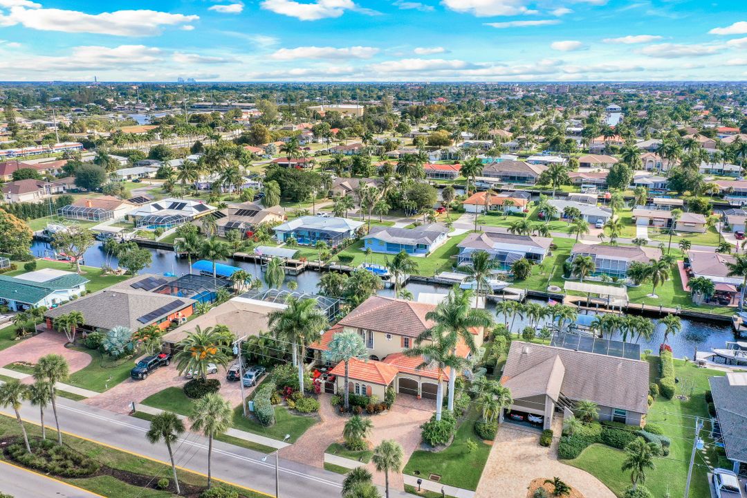 4907 Pelican Blvd, Cape Coral, FL 33914