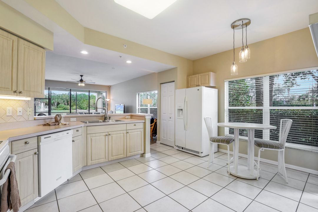 5115 Cobble Creek Ct #D-104, Naples, FL 34110