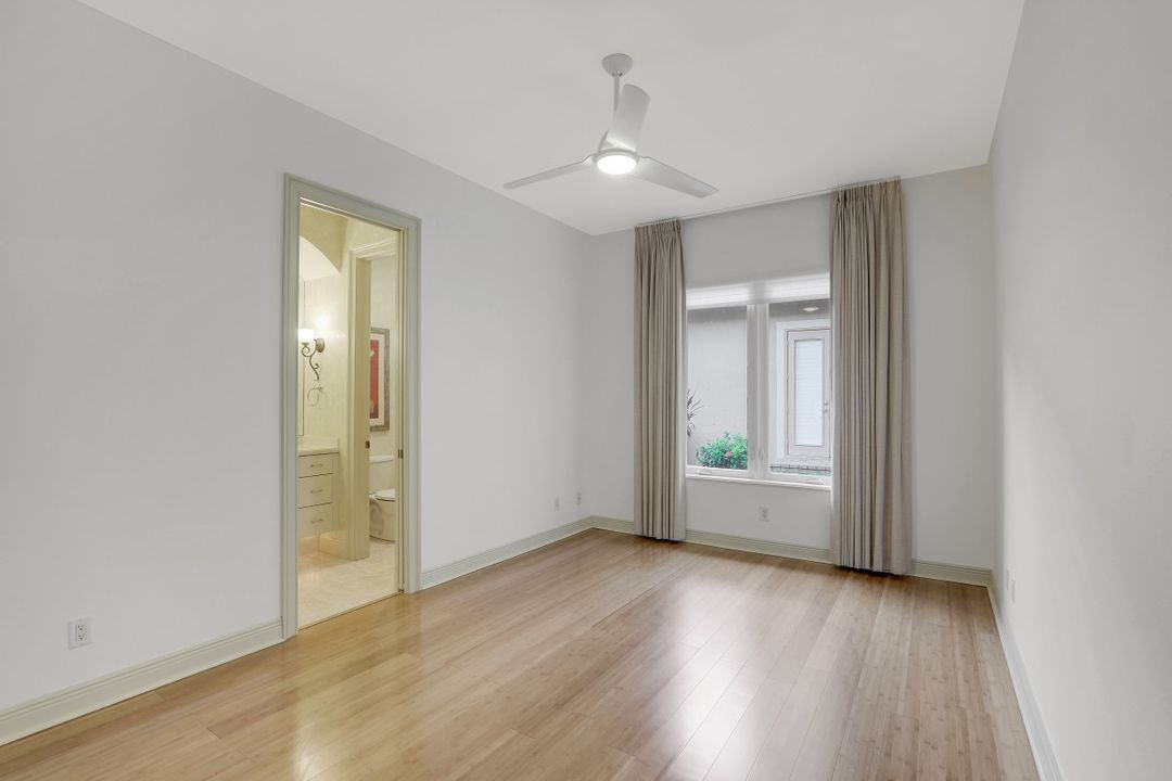 18561 Verona Lago Dr, Miromar Lakes, FL 33913