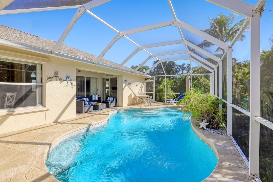 708 Seagrape Dr, Marco Island, FL 34145