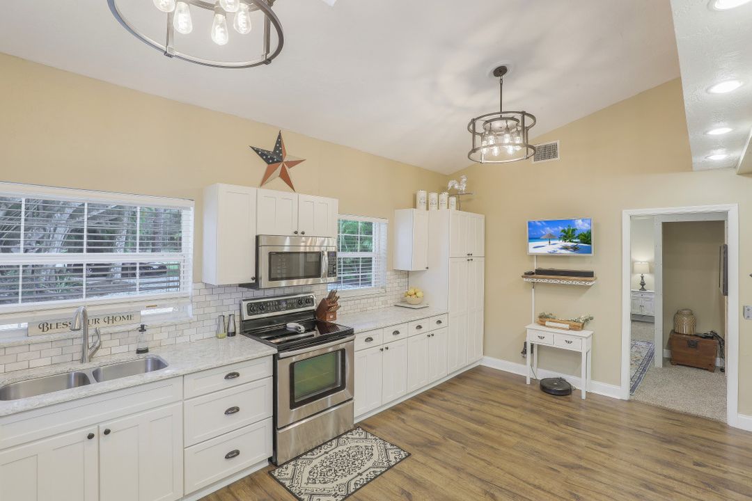 1313 Driftwood Dr, North Fort Myers, FL 33903