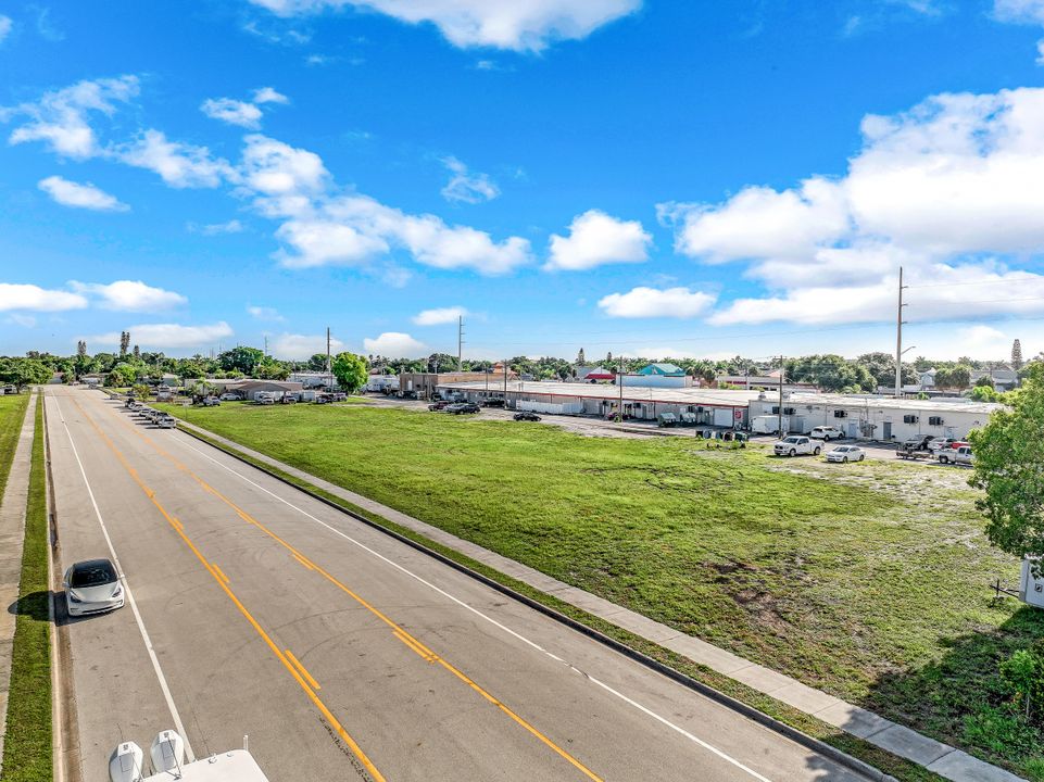 SE 15th Ave, Cape Coral, FL 33904