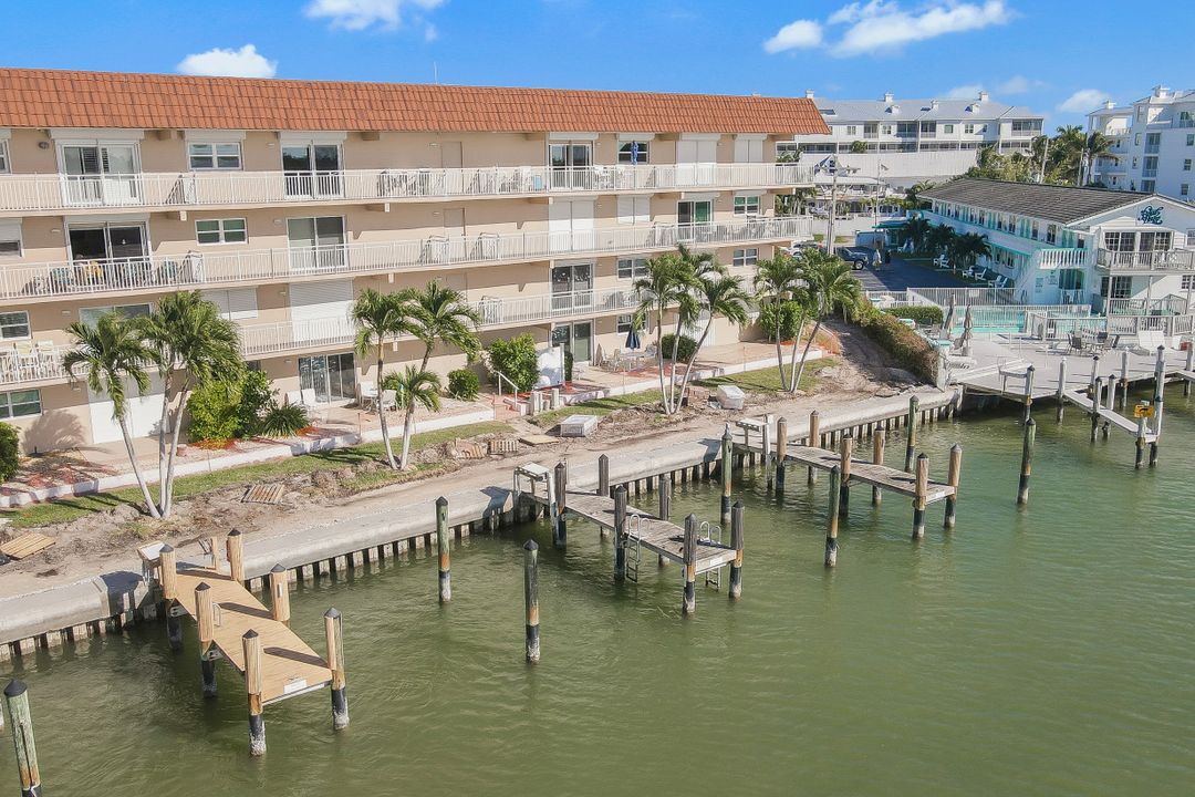 1208 Edington Pl #E-402, Marco Island, FL 34145