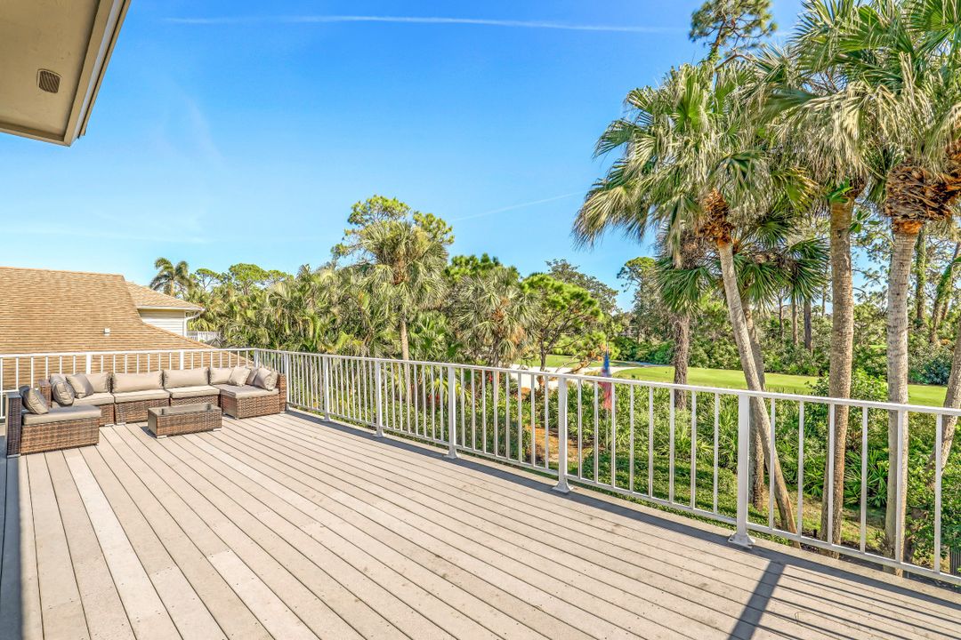 46 Golf Cottage Dr, Naples, FL 34105