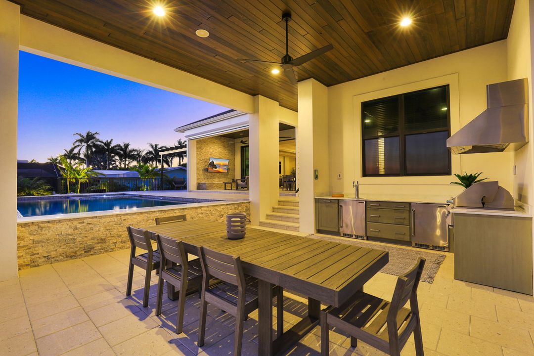 1650 Edith Esplanade, Cape Coral, FL 33904