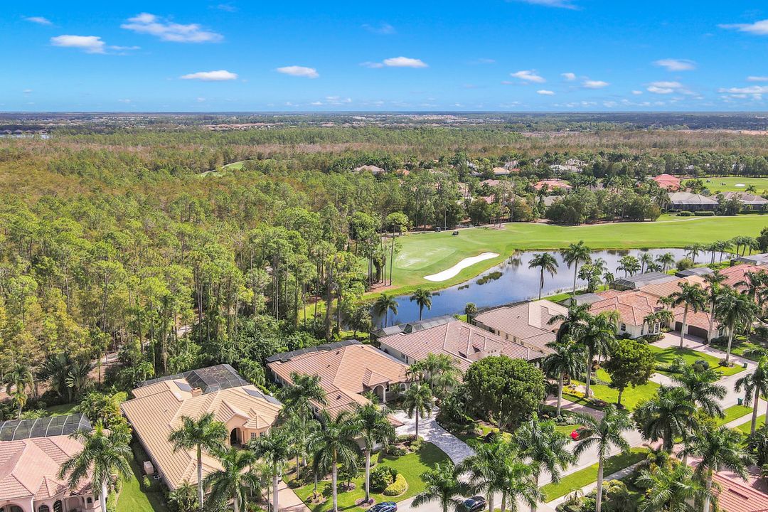 2790 Olde Cypress Dr, Naples, FL 34119