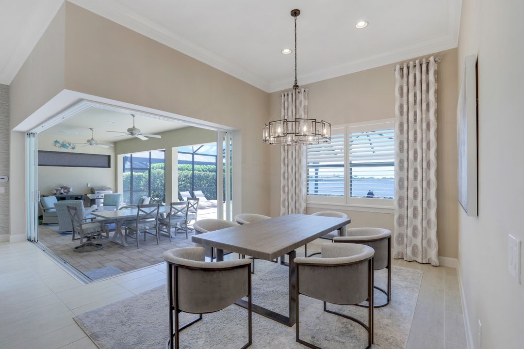 9273 Quarry Dr, Naples, FL 34120