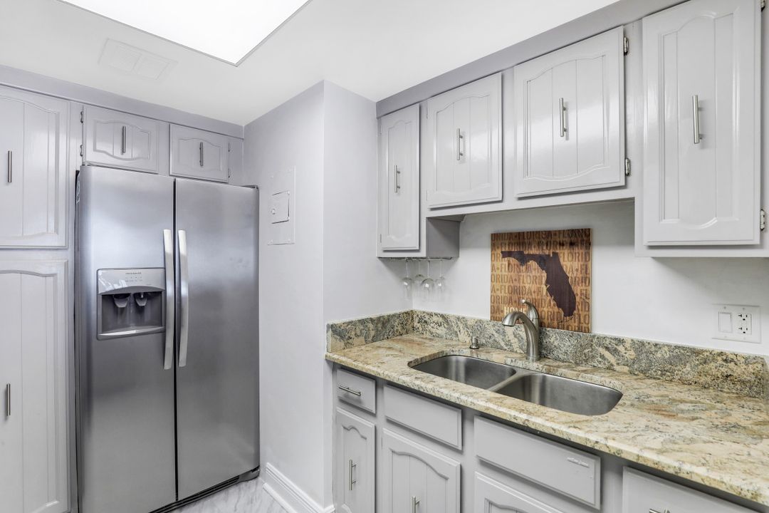 180 Seaview Ct #1009, Marco Island, FL 34145