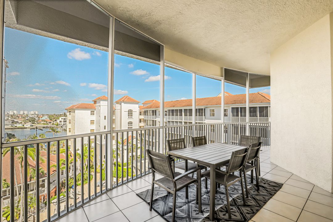 470 Launch Circle #603, Naples, FL 34108