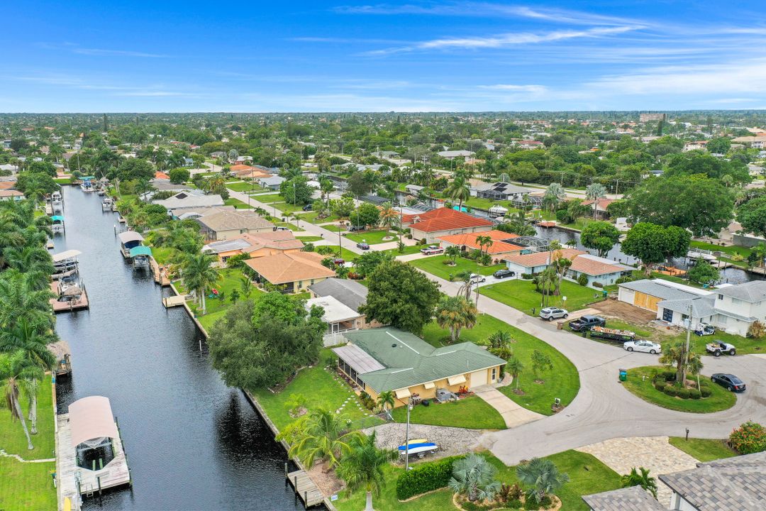 846 Monticello Ct, Cape Coral, FL 33904