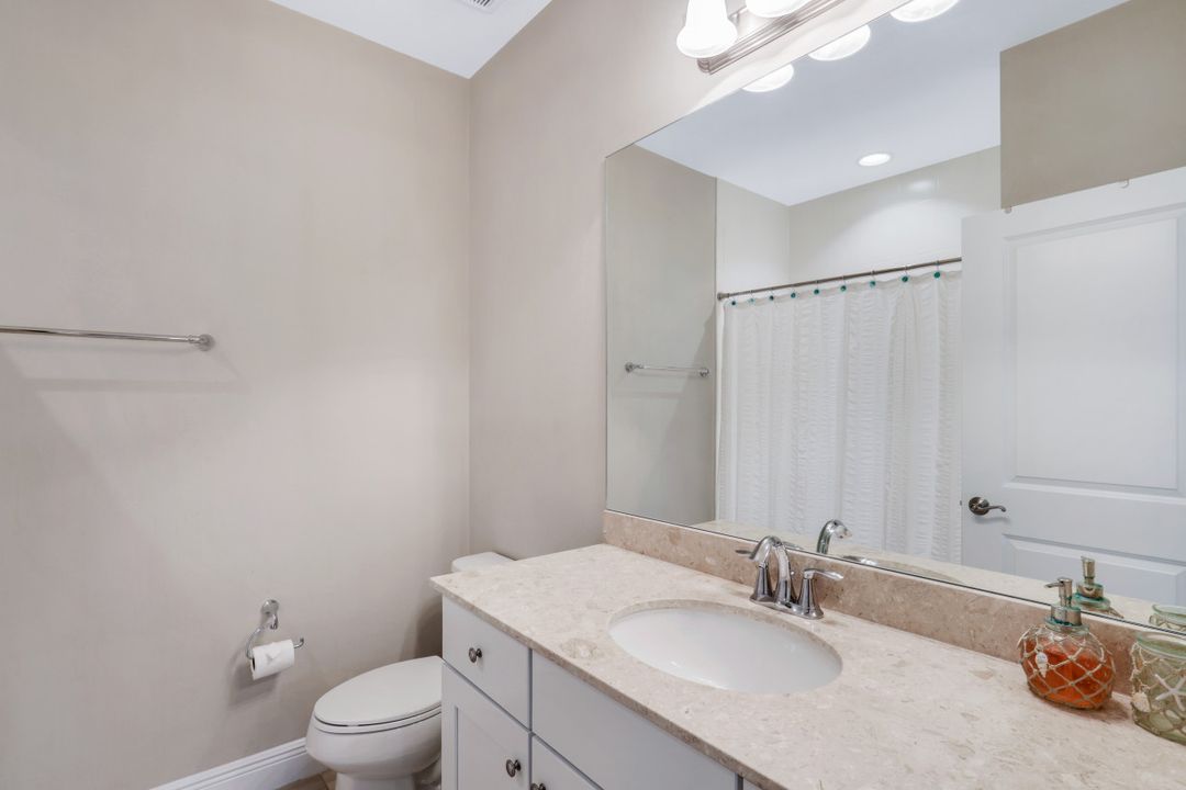 4714 Formosa Dr, Naples, FL 34119