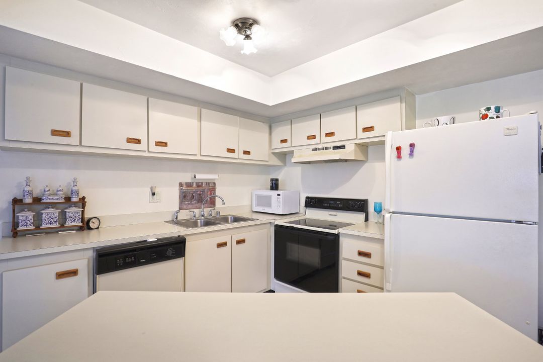 10953 Leitner Creek #120, Bonita Springs, FL 34135