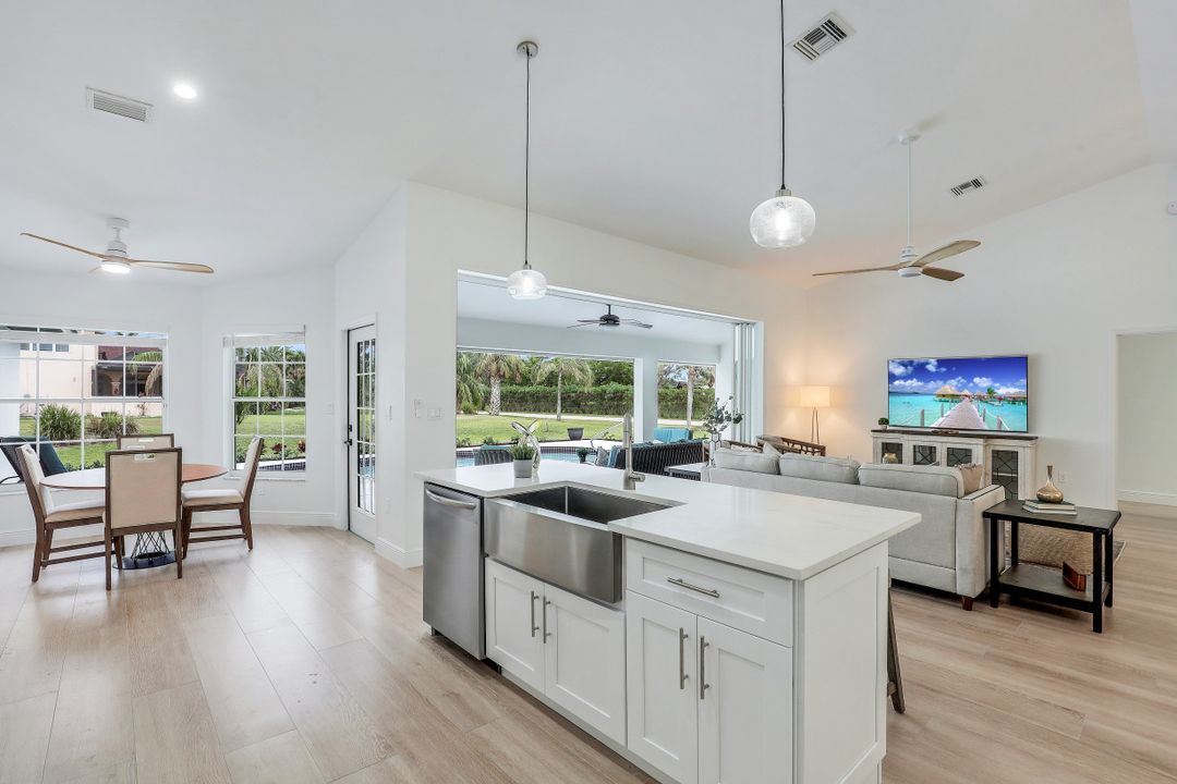 11602 Royal Tee Cir, Cape Coral, FL 33991