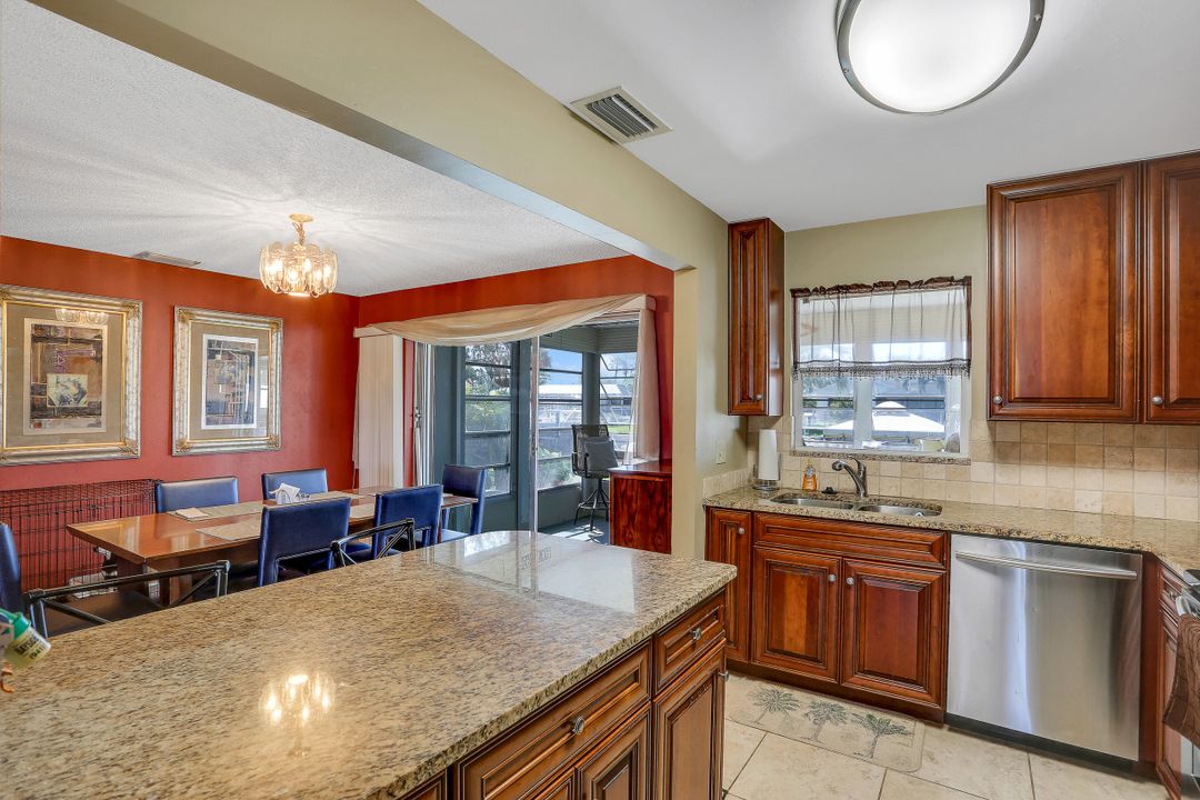 2108 Everest Pkwy, Cape Coral, FL 33904