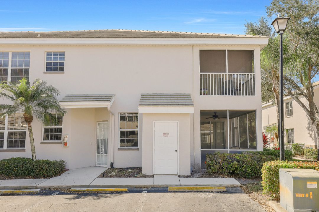 3720 Fieldstone Blvd #7-104, Naples, FL 34109