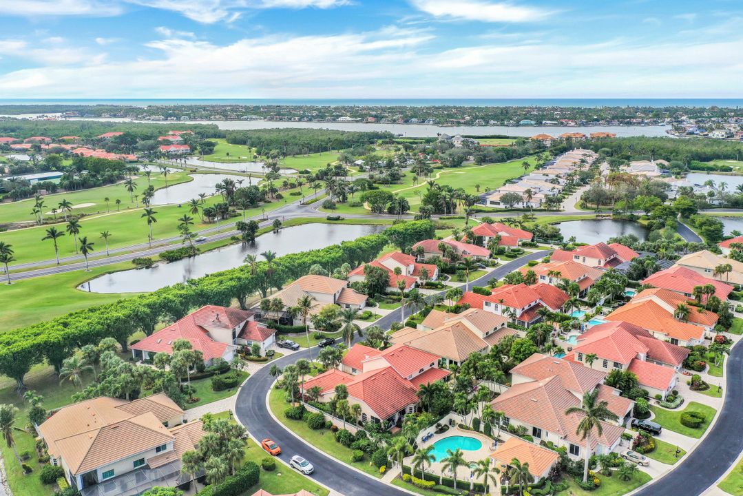 2180 Paget Cir, Naples, FL 34112