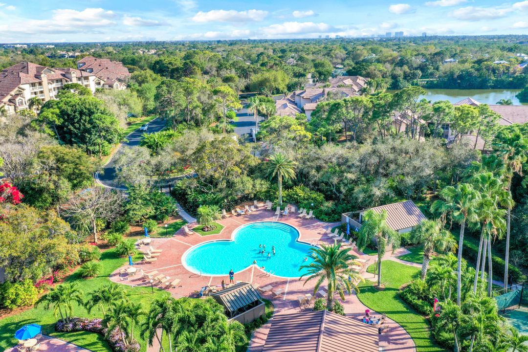 26930 Wedgewood Dr #402, Bonita Springs, FL 34134