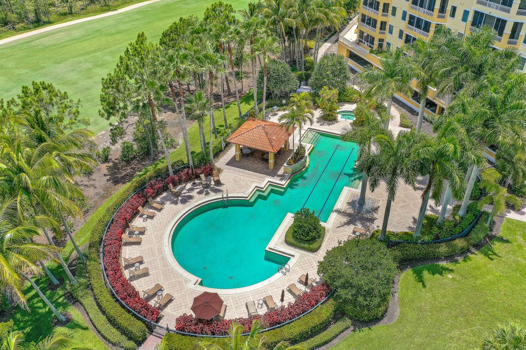 2738 Tiburon Blvd E #B-501, Naples, FL 34109