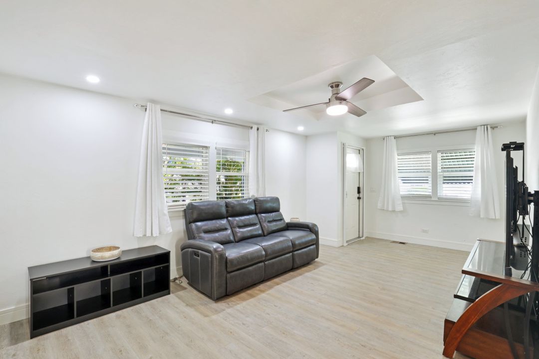 34 Covey Ln #34, Naples, FL 34114