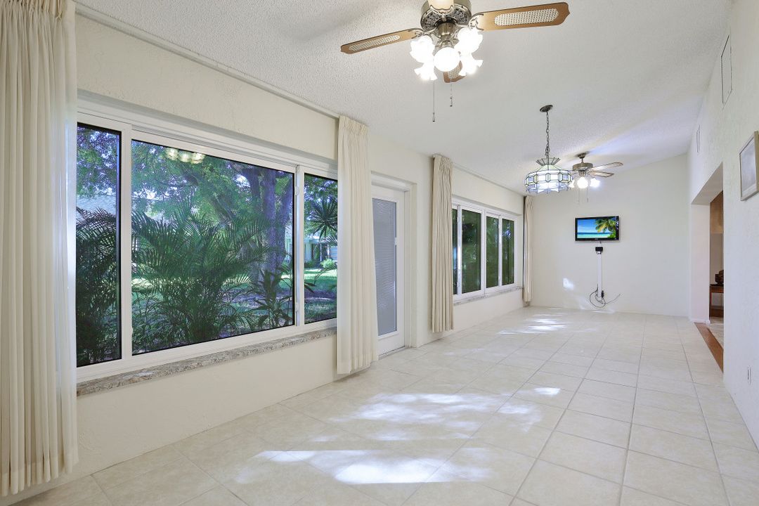1250 Arcola Dr, Fort Myers, FL 33919