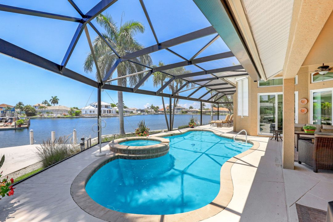 160 S Seas Ct, Marco Island, FL 34145