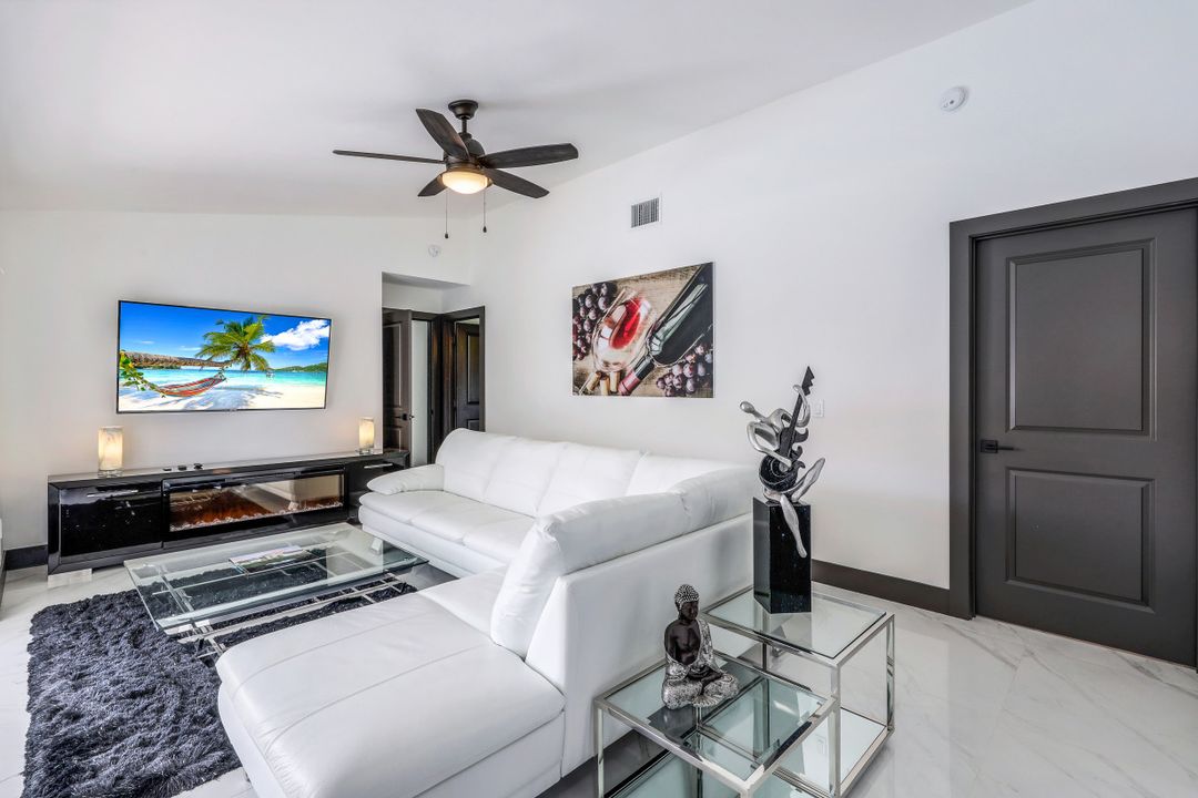 5501 Chiquita Blvd S, Cape Coral, FL 33914