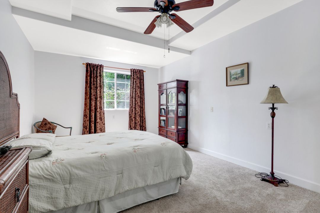 3610 Riviera Cir, Bonita Springs, FL 34134