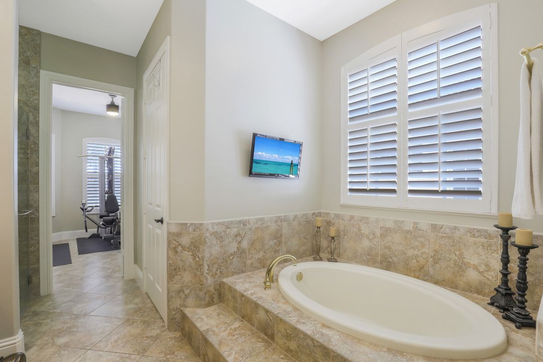 1756 Ludlow Rd, Marco Island, FL 34145