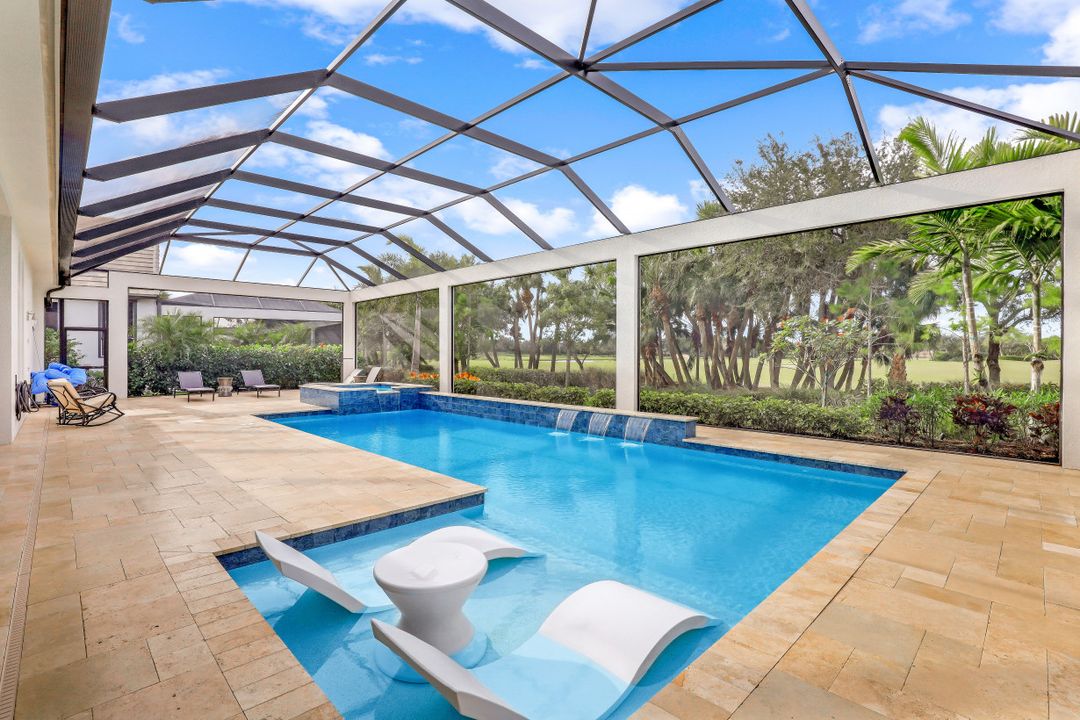 3237 Tavolara Ln, Naples, FL 34114