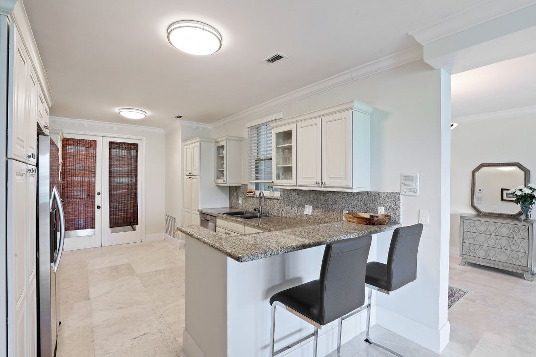 828 Hideaway Cir E #413, Marco Island, FL 34145