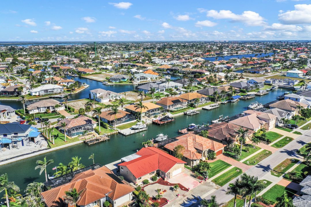 459 Marquesas Ct, Marco Island, FL 34145