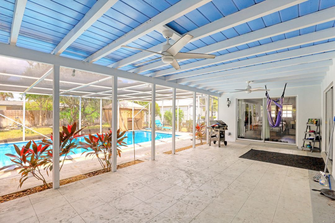 527 Keenan Ave, Fort Myers, FL 33919