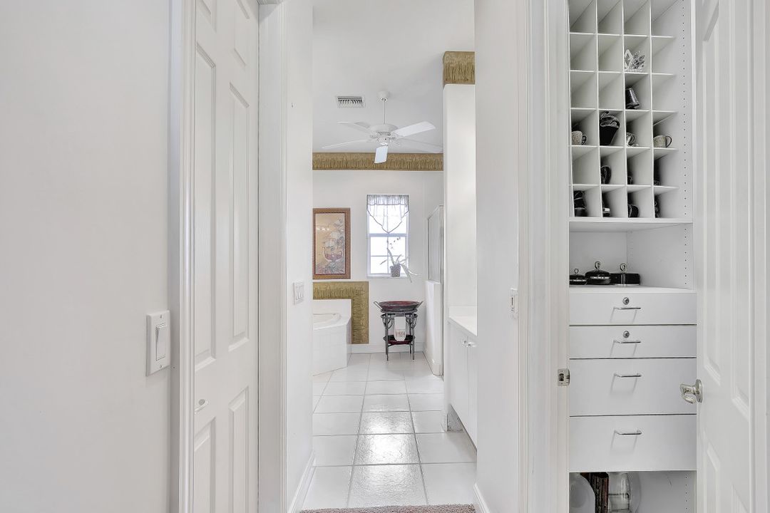 112 April Sound Dr, Naples, FL 34119