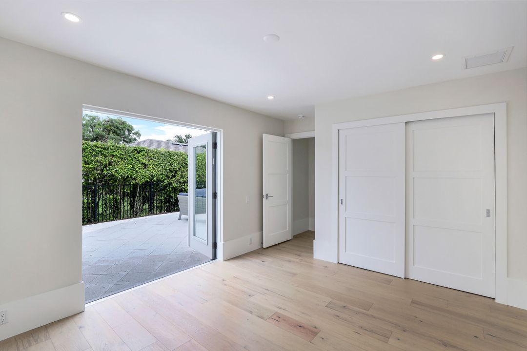 7525 Cordoba Cir, Naples, FL 34109