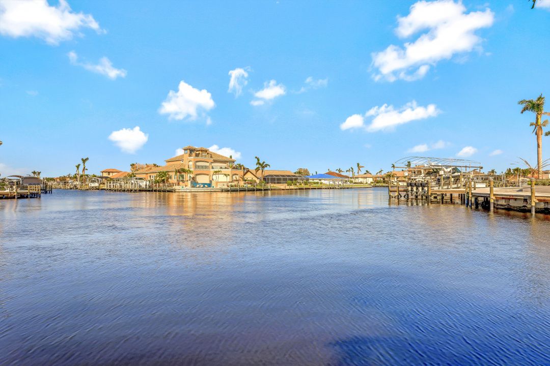 101 El Dorado Pkwy E, Cape Coral, FL 33904