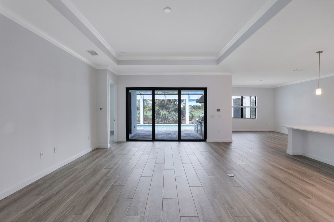 3139 Heather Glen Ct, Naples, FL 34114