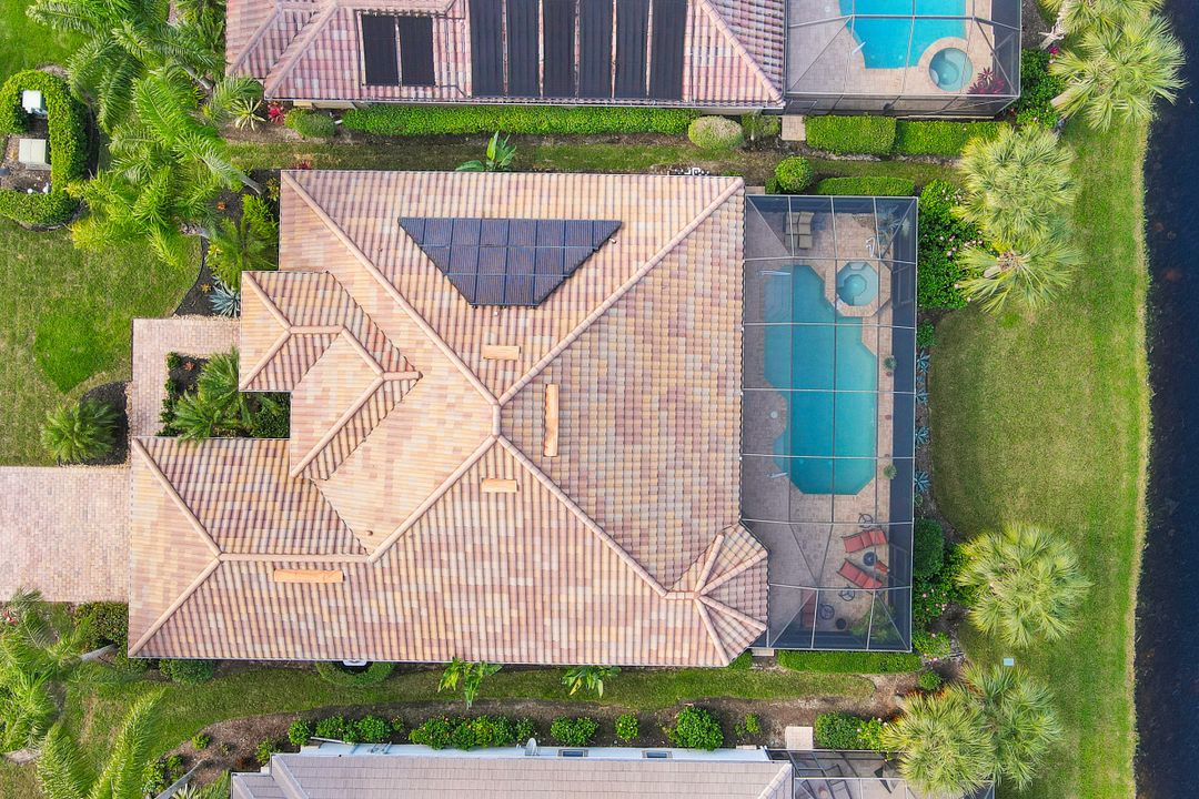 9609 Cobalt Cove Cir, Naples, FL 34120