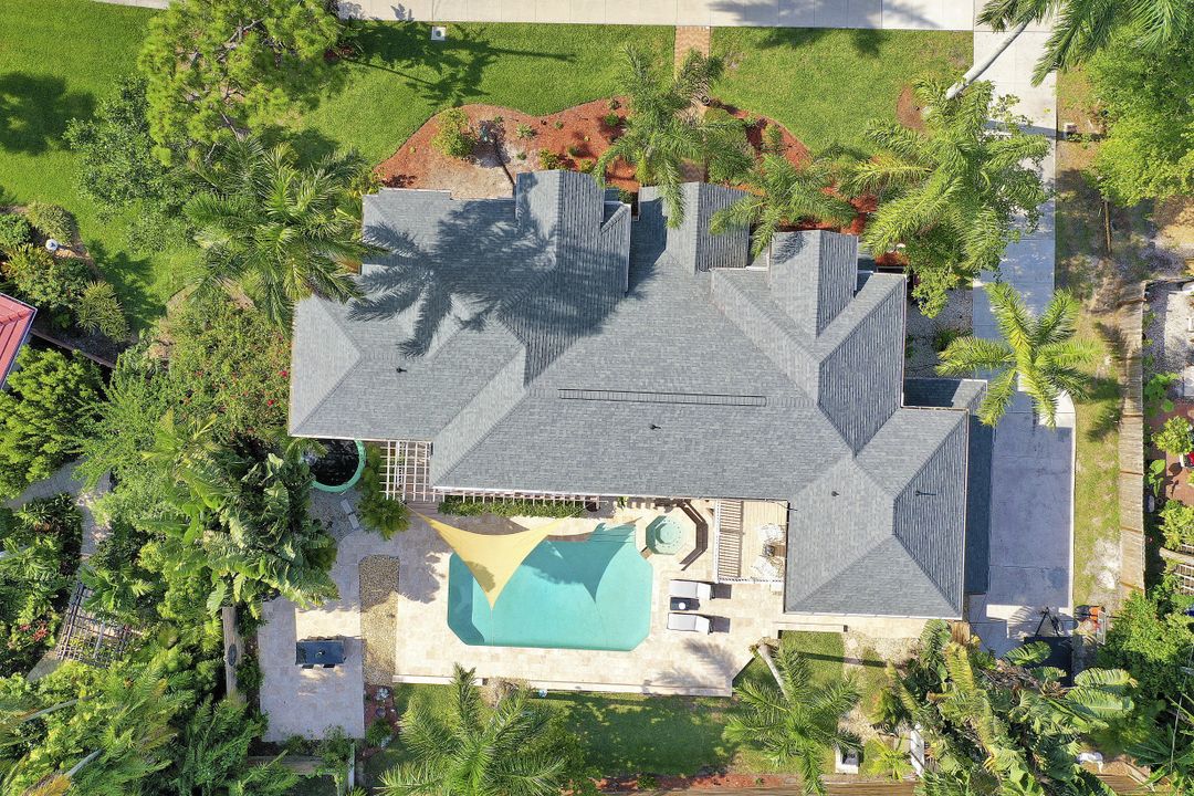 1320 Alcazar Ave, Fort Myers, FL 33901