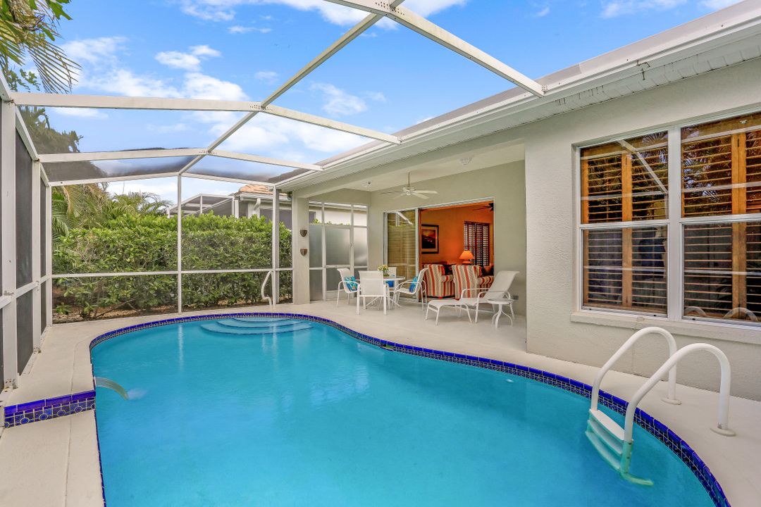 1818 Leamington Ln, Naples, FL 34109