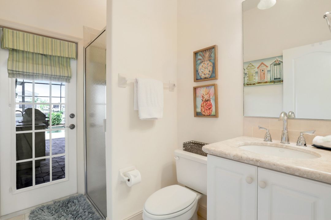 5360 Mikado Ct, Cape Coral, FL 33904