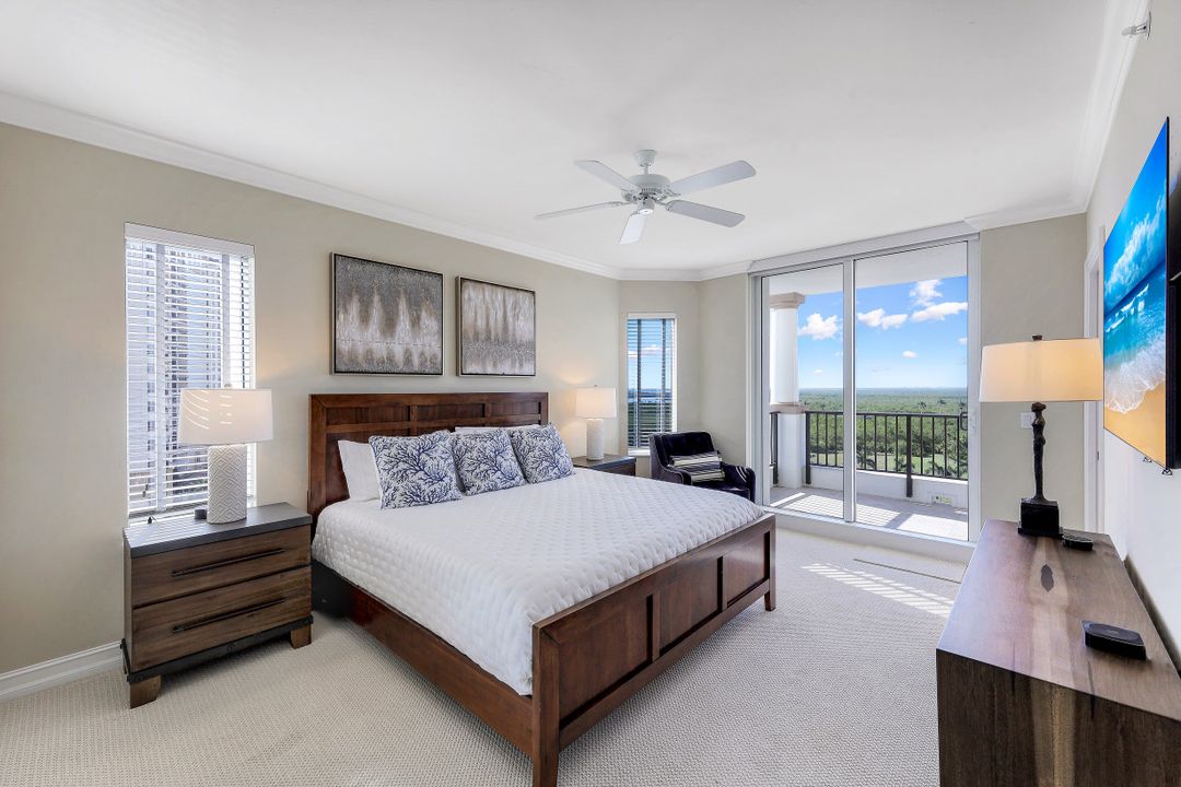 1060 Borghese Ln  #906, Naples, FL 34114