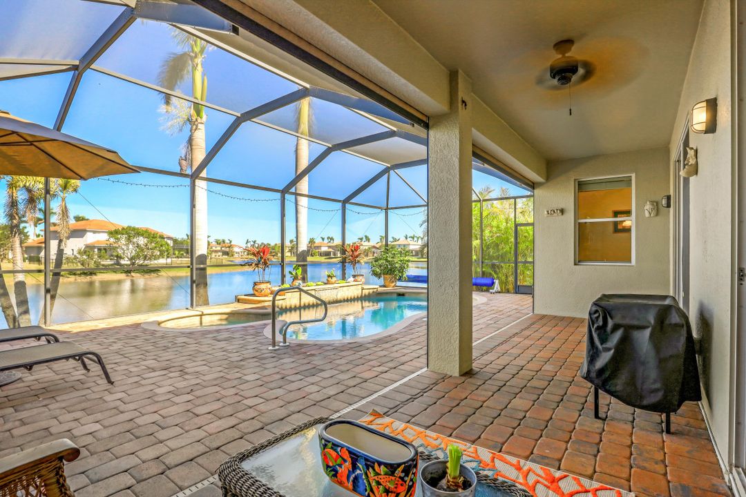 8609 Sumner Ave, Fort Myers, FL 33908