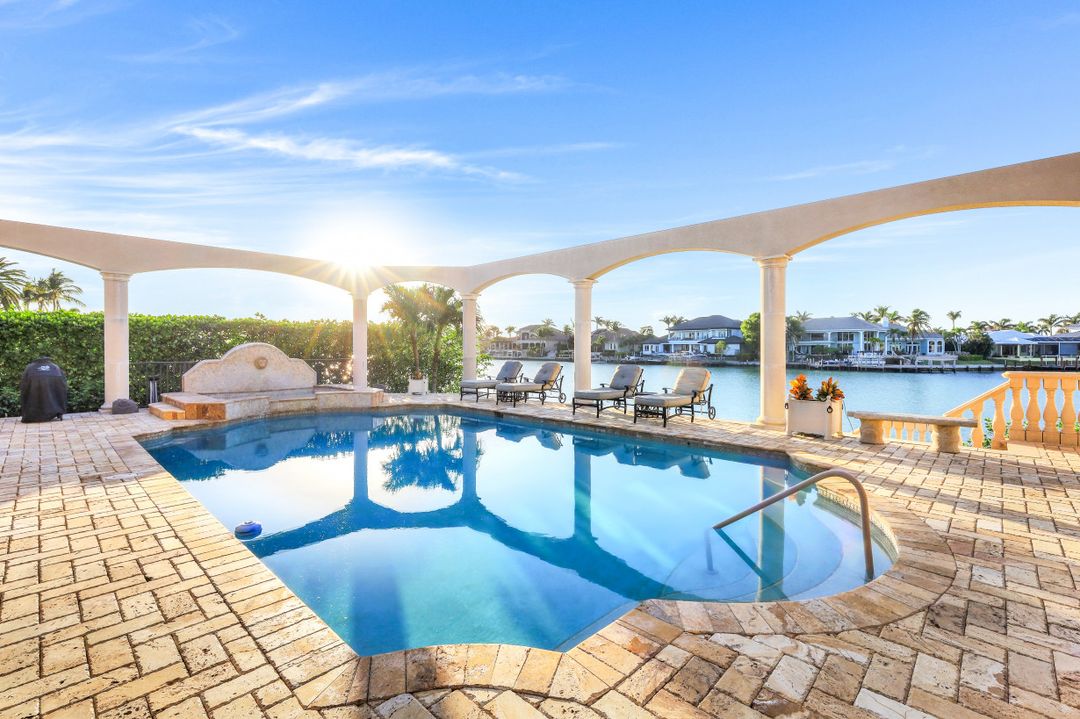 830 W Copeland Dr, Marco Island, FL 34145