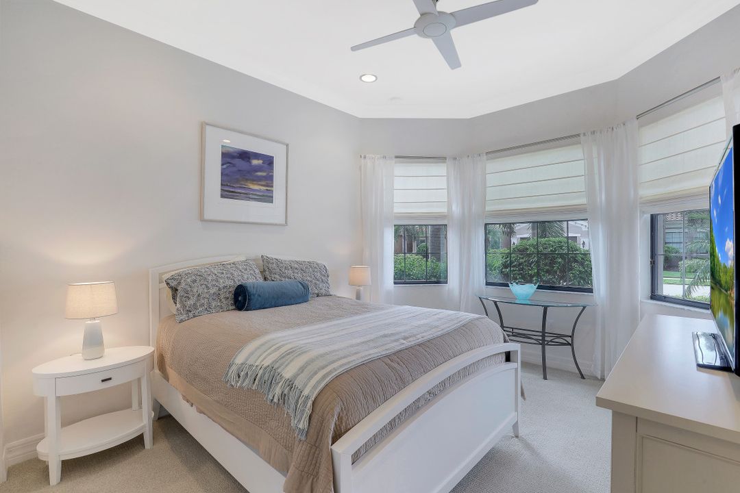 3367 Pacific Dr, Naples, FL 34119