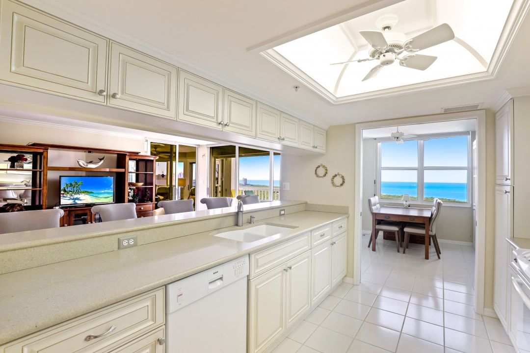 6573 Marissa Loop #1902, Naples, FL 34108